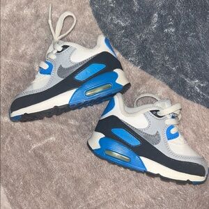 Nike Kids Sneakers in Blue and Gray